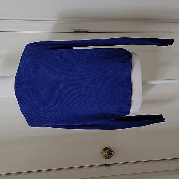 Divided Size M Short (almost Cropped) Boxy Cobalt Blue Long Sleeve Sweater - Picture 4 of 11
